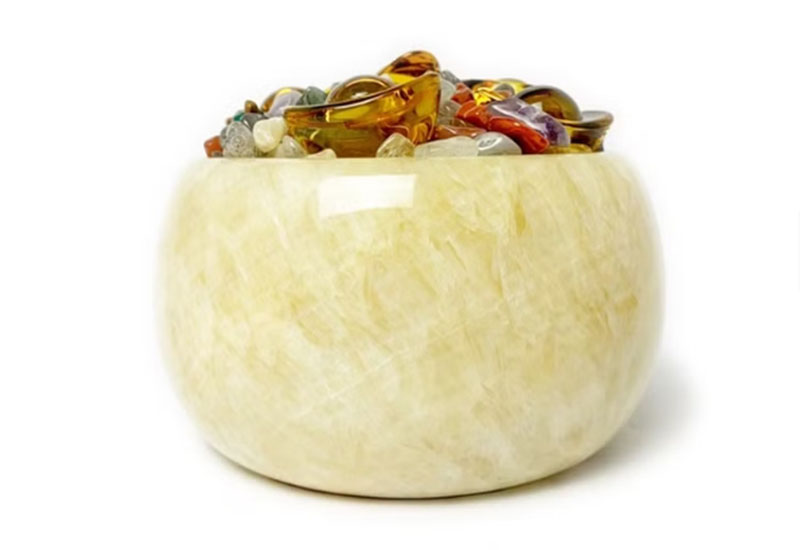 黃白玉-玉石聚寶盆(含水晶元寶) 黃白玉-玉石聚寶盆(含水晶元寶)