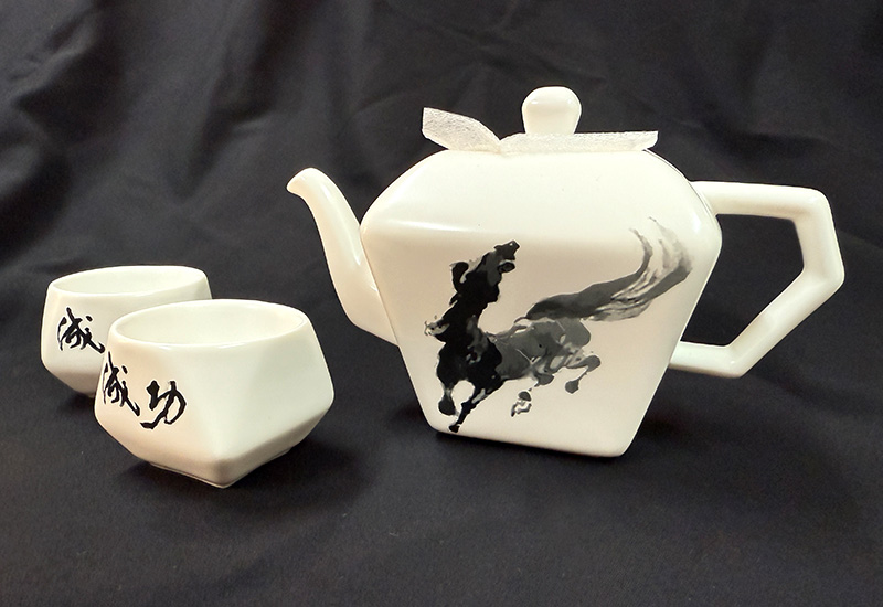 H6-馬到成功天燈茶具組(一壺二杯) H6-馬到成功天燈茶具組(一壺二杯)